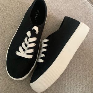 Torrid Platform Sneaker size 11.5w